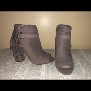 Vince Camuto bootie